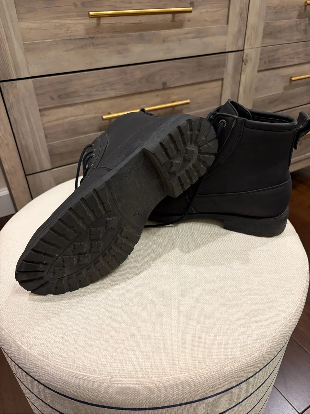 Nautica Men's Black Lace-Up Boots